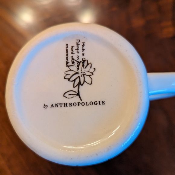 Anthropologie fish and flower mug - Picture 4 of 8